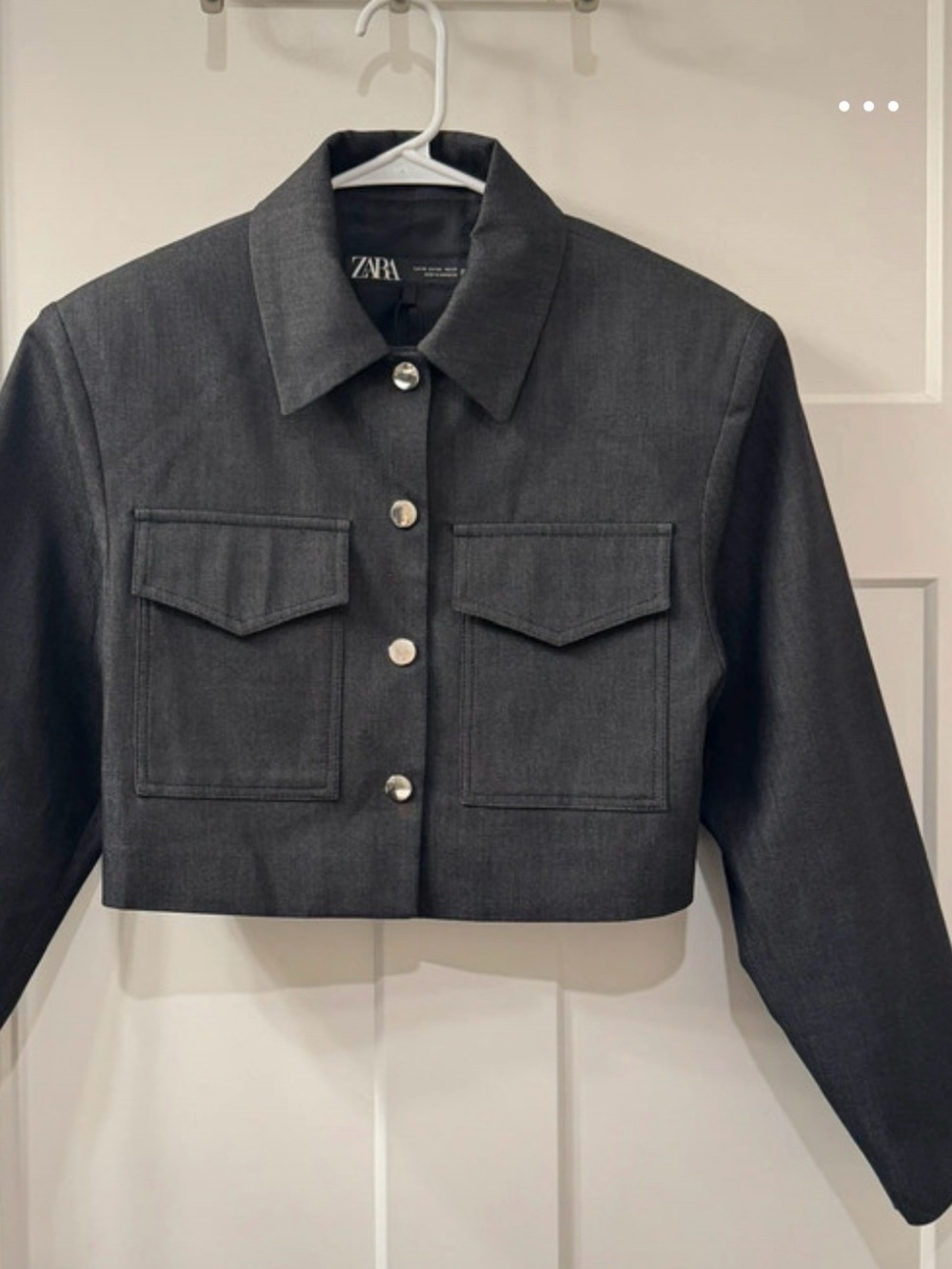 ZARA Women's Cropped Charcoal Gray Utility
Jacket Structured Button